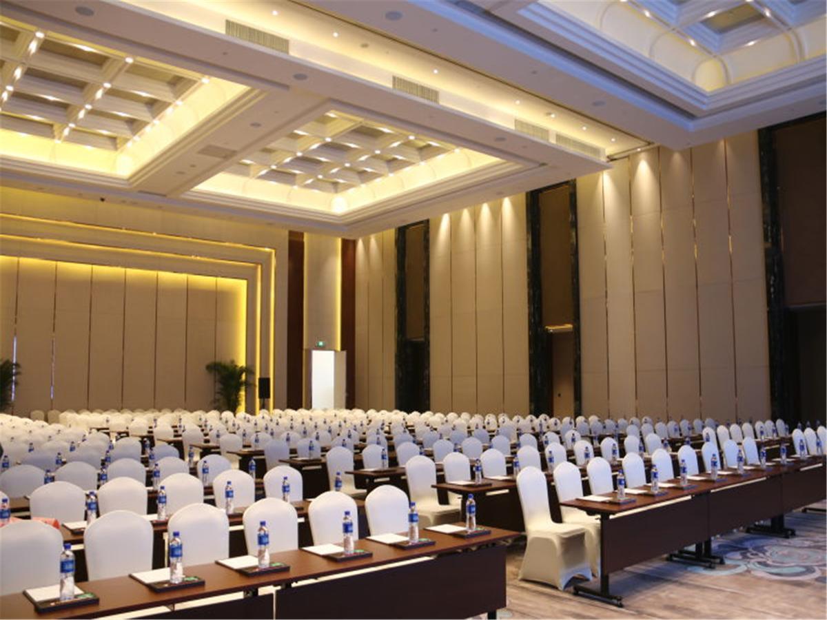 Grand Skylight International Hotel Beijing Exterior photo
